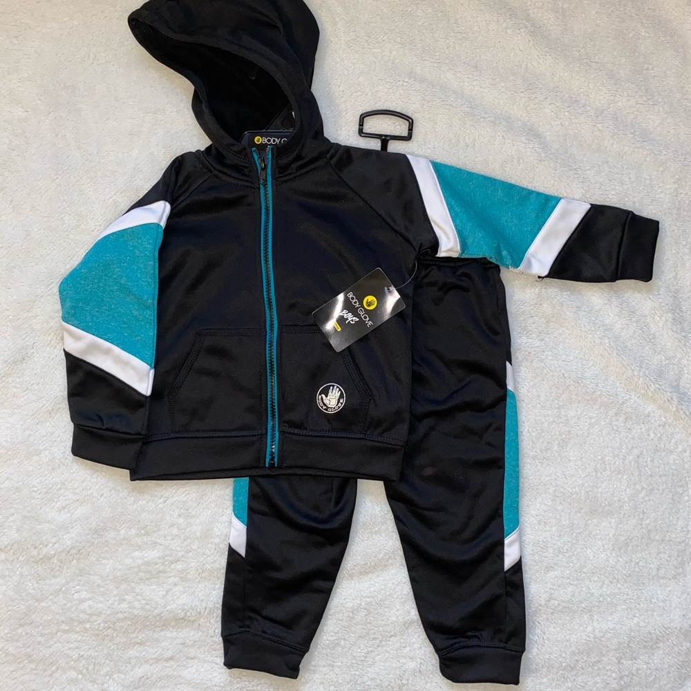 Body Glove sweat set